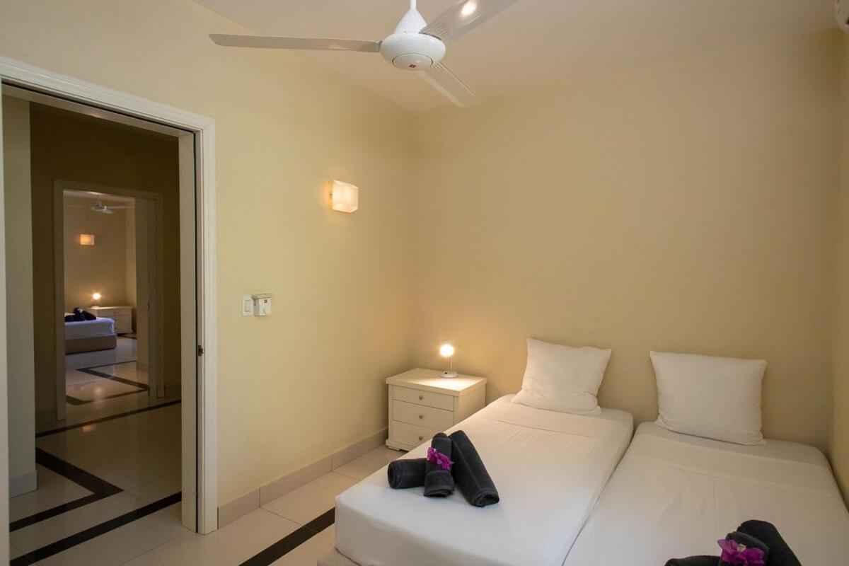 Trupial D3 Relax & Dive Resort Bonaire Village Playa Esterno foto
