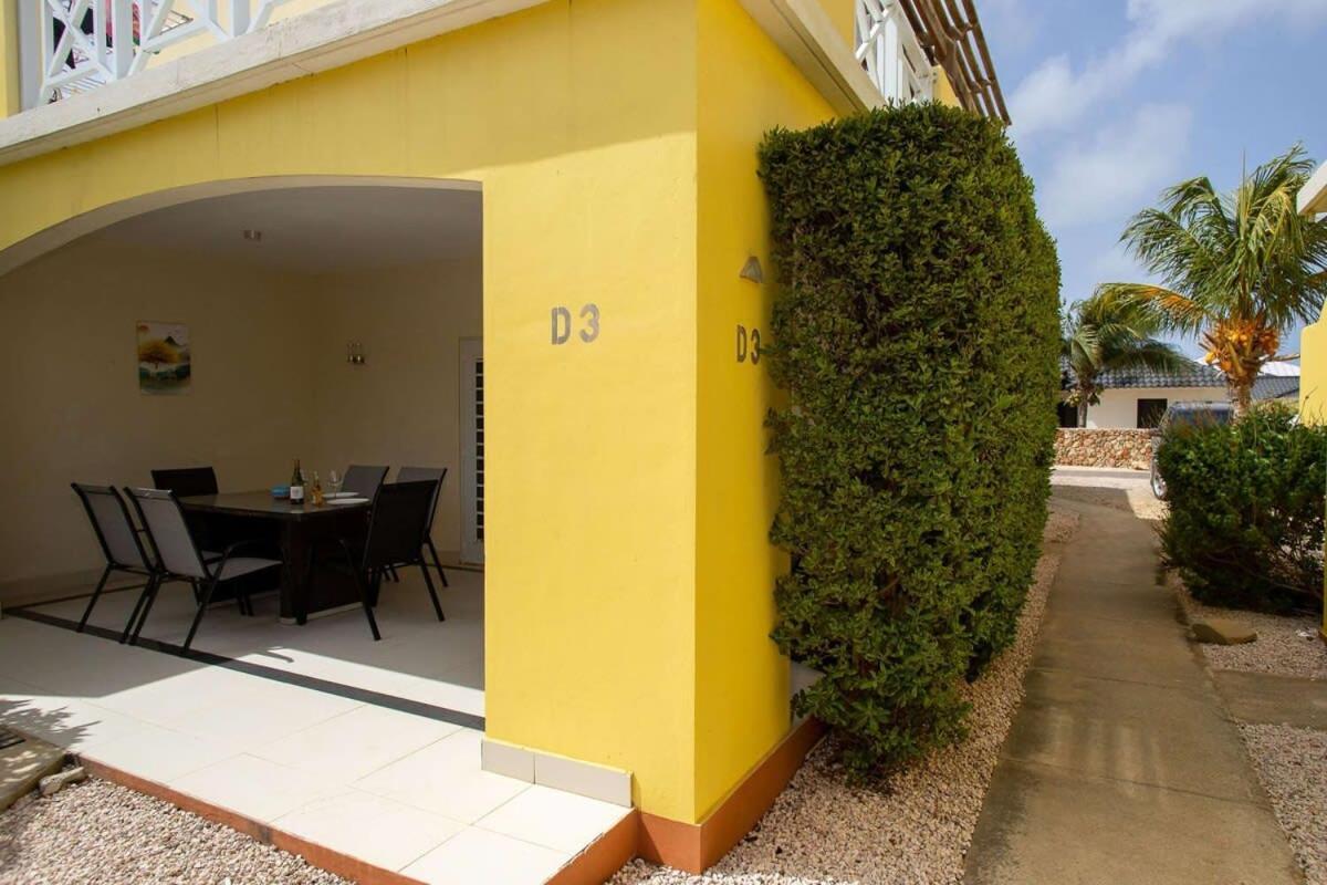 Trupial D3 Relax & Dive Resort Bonaire Village Playa Esterno foto